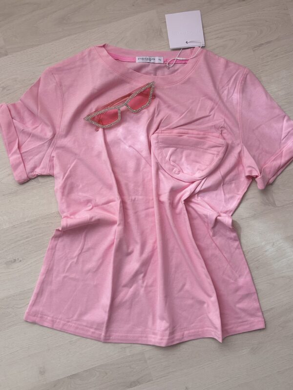 T-shirt con taschino - immagine 3