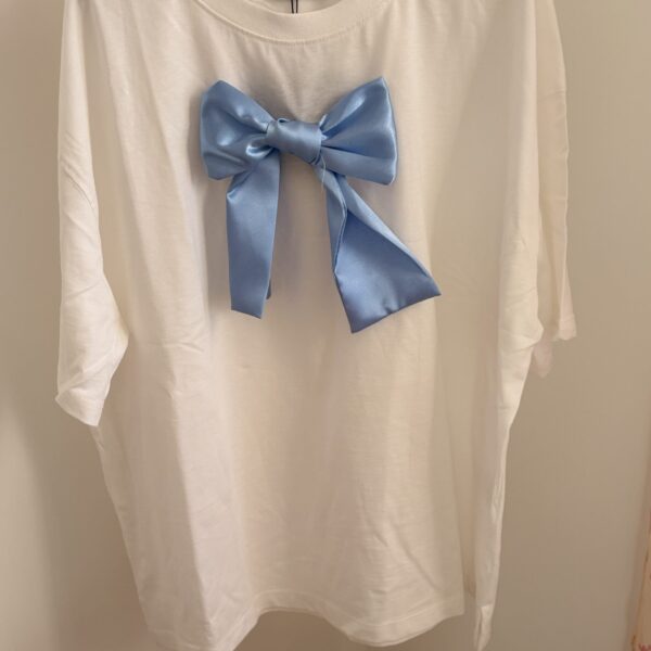 Tshirt fiocco blu 3D