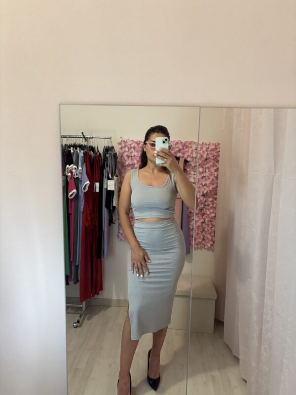 Coordinato top e gonna - immagine 2