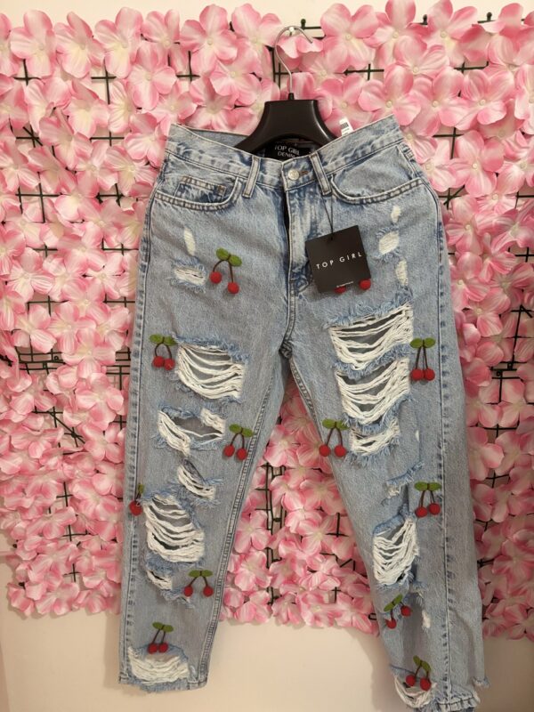 Jeans cherry